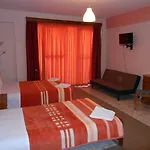 Vasilis Hotel