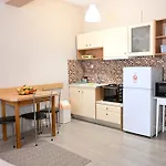 Vasilis Hotel 3*